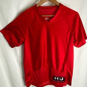 Under Armour Youth Sz S Fitted Heat Gear Vented T Shirt Red Training Shirt L4